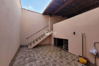 Casa &agrave; venda - 247m&sup2; - Jardim Muterle