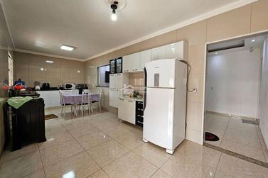 Ch&aacute;cara &agrave; venda - 443m&sup2; - Vargem do Rigoni