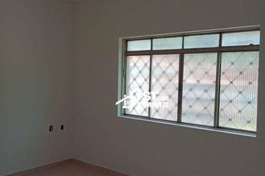 Casa &agrave; venda - 216m&sup2; - Centro