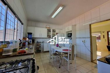 Casa &agrave; venda - 314m&sup2; - Jardim Nova Andradas