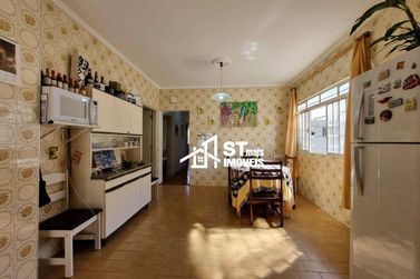 Casa &agrave; venda - 165m&sup2; - Centro