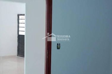 Casa &agrave; venda - 216m&sup2; - Centro