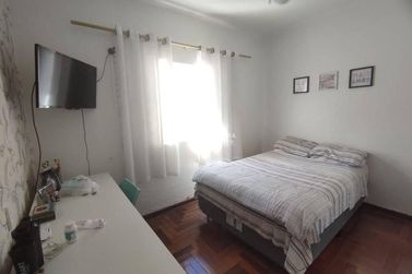 Casa &agrave; venda - 232m&sup2; - Jardim Bela Vista