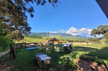 Ch&aacute;cara &agrave; venda - 50m&sup2; - Centro