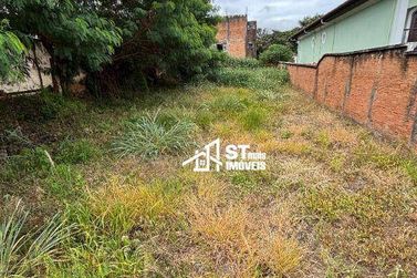 Terreno &agrave; venda - 302m&sup2; - Centro