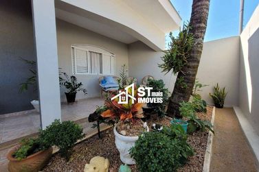 Casa &agrave; venda - 270m&sup2; - Jardim Bela Vista