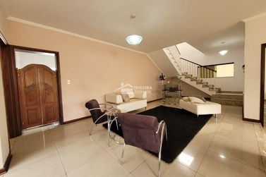 Casa &agrave; venda - 304m&sup2; - Mantiqueira Boulevard
