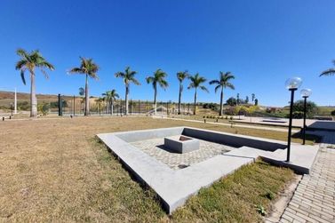 Terreno &agrave; venda - 1000m&sup2; - Quinta das Flores