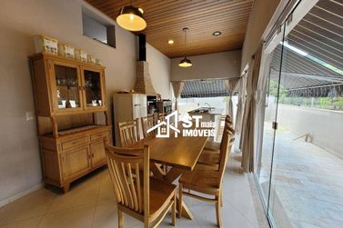 Casa &agrave; venda - 220m&sup2; - Jardim Bela Vista