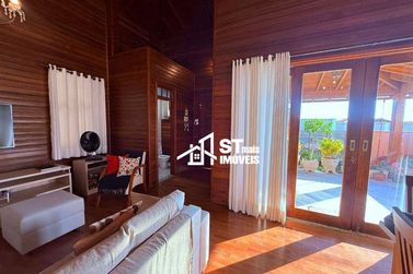 Casa &agrave; venda - 240m&sup2; - Jardim Panorama