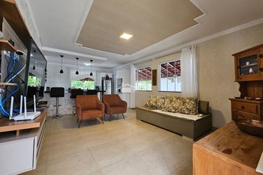 Casa &agrave; venda - 260m&sup2; - Clube Uva