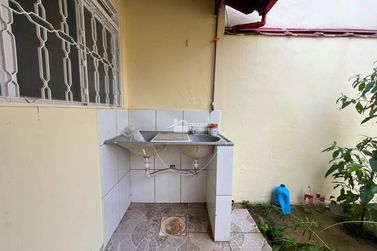 Casa para alugar - 200m&sup2; - Jardim Ip&ecirc;