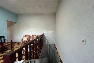 Sobrado &agrave; venda - 351m&sup2; - Pirapitinga