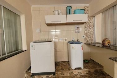 Casa &agrave; venda - 340m&sup2; - Centro