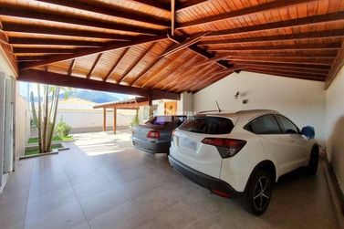 Casa &agrave; venda - 500m&sup2; - Vila Mosconi