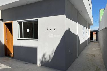 Casa &agrave; venda - 65m&sup2; - Jardim Alto da Serra