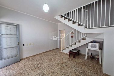 Apartamento &agrave; venda - 74m&sup2; - Jardim Rio Branco