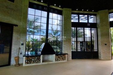 Casa &agrave; venda - 450m&sup2; - Condom&iacute;nio Recanto Verde