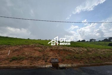 Terreno &agrave; venda - 900m&sup2; - Residencial Recanto Verde