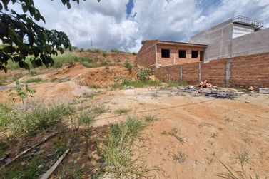 Terreno &agrave; venda - Veredas da Serra
