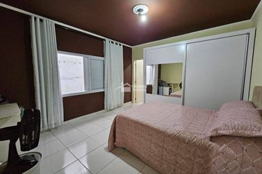Sobrado &agrave; venda - 160m&sup2; - Jardim Alto da Serra