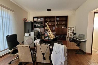 Casa &agrave; venda - 247m&sup2; - Jardim Panorama