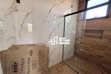 Casa &agrave; venda - 240m&sup2; - Veredas da Serra