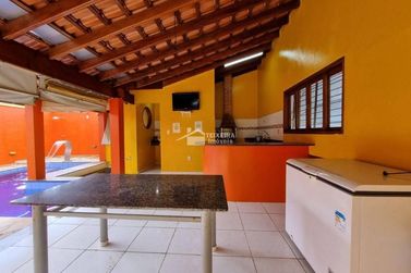 Casa &agrave; venda - 388m&sup2; - Jardim Panorama