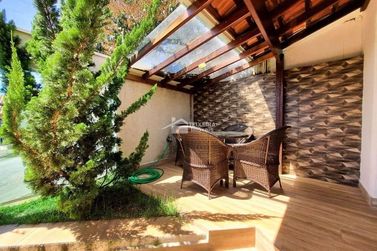 Casa &agrave; venda - 200m&sup2; - Jardim Alfa