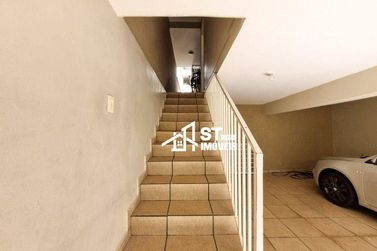 Sobrado &agrave; venda - 248m&sup2; - Pirapitinga