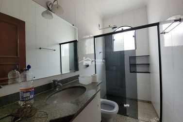 Sobrado &agrave; venda - 450m&sup2; - Jardim Bela Vista