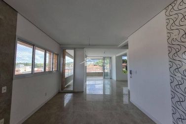 Apartamento &agrave; venda - 268m&sup2; - Centro