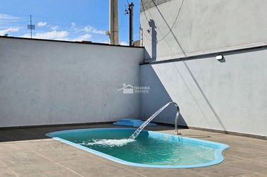 Casa &agrave; venda - 100m&sup2; - Santo Ant&ocirc;nio de Lisboa