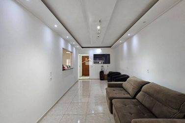Ch&aacute;cara &agrave; venda - 443m&sup2; - Vargem do Rigoni