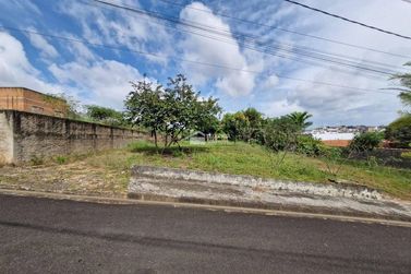 Terreno &agrave; venda - 416m&sup2; - Vila Mosconi