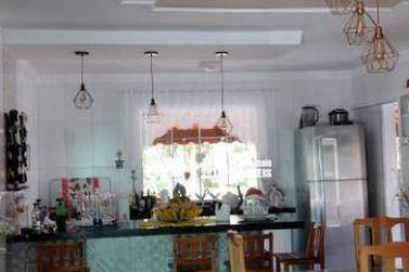Casa &agrave; venda - 260m&sup2; - Clube UVA