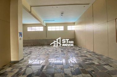 Sal&atilde;o Comercial para alugar - 300m&sup2; - Vila Buzato