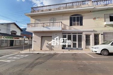 Sobrado &agrave; venda - 235m&sup2; - Centro