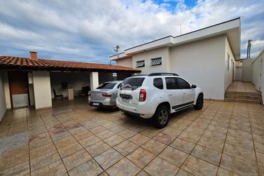 Casa &agrave; venda - 168m&sup2; - Mantiqueira Boulevard