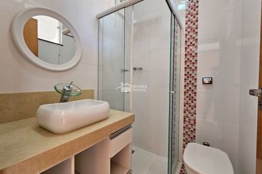Sobrado &agrave; venda - 118m&sup2; - Portal do Sol