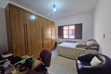 Casa &agrave; venda - 226m&sup2; - Jardim It&aacute;lia