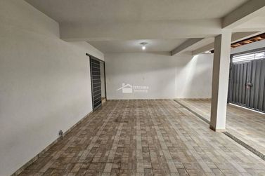 Casa &agrave; venda - 197m&sup2; - Jardim Mirante