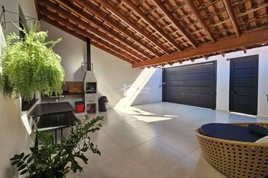 Casa &agrave; venda - 150m&sup2; - Jardim Panorama