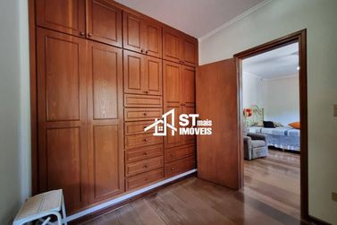 Casa &agrave; venda - 426m&sup2; - Centro