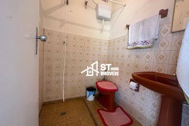 Casa &agrave; venda - 300m&sup2; - Centro