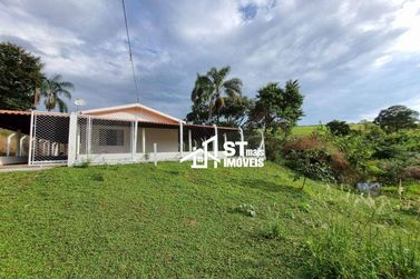 S&iacute;tio &agrave; venda - 2000m&sup2; - Zona Rural