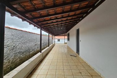 Casa &agrave; venda - 190m&sup2; - Clube Uva