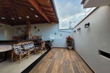 Casa &agrave; venda - 148m&sup2; - Portal da Mantiqueira
