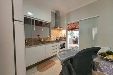Casa &agrave; venda - 150m&sup2; - Jardim Mirante