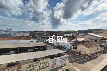 Sobrado &agrave; venda - 235m&sup2; - Centro